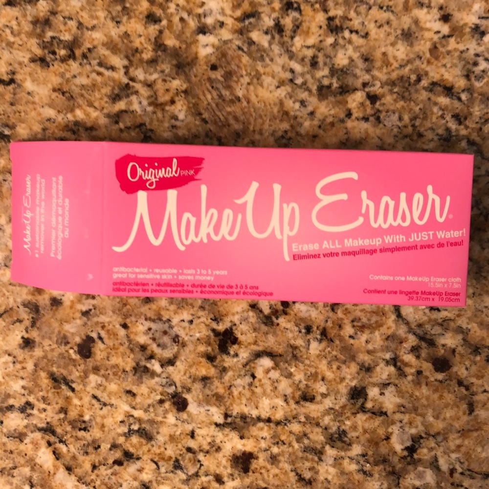 NIB Make Uo Eraser